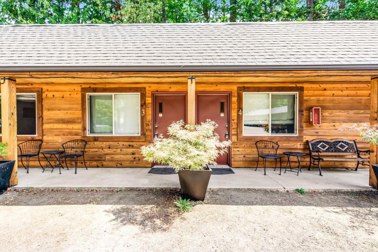 Mount Skokomish Room 3 At Mount Walker Inn Quilcene Ngoại thất bức ảnh